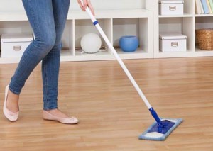 limpieza-suelo-laminado